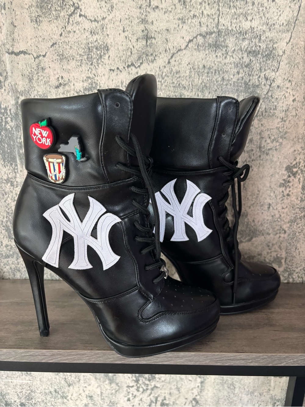 New York Inspired Sneaker Black Lace-Up High-Heel Ankle Boot